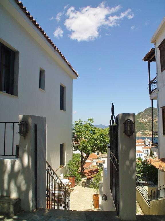 Anatoli Studios Skopelos Town Bagian luar foto